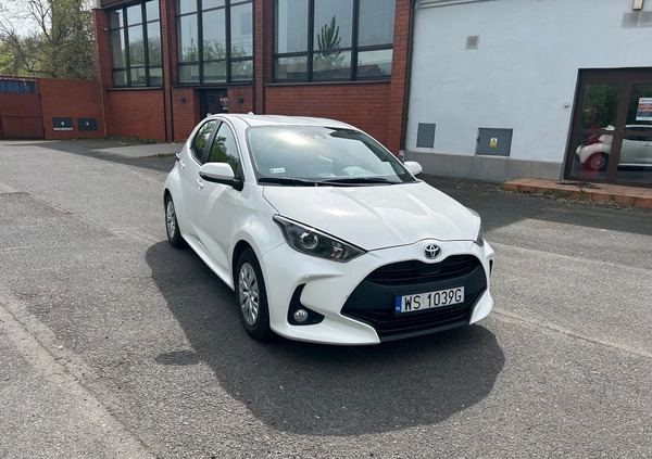 Toyota Yaris cena 89000 przebieg: 35000, rok produkcji 2022 z Lublin małe 56